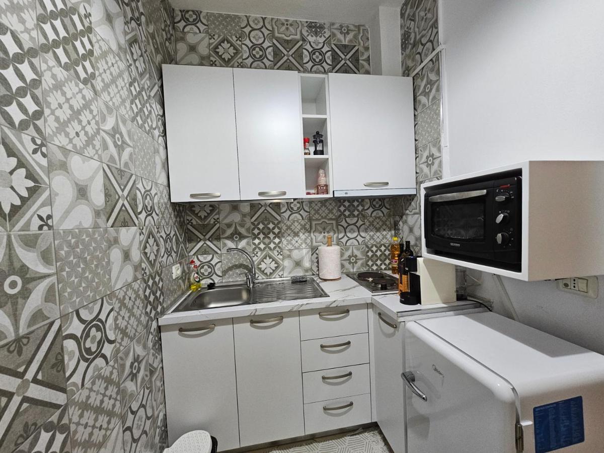 Vibe Studio Apartment تيرانا المظهر الخارجي الصورة